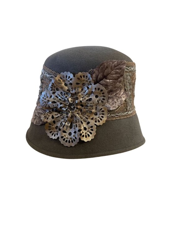Louise Green Womens Wool Cloche Hat With Metallic Floral Lace Detail Deadstock main image 8